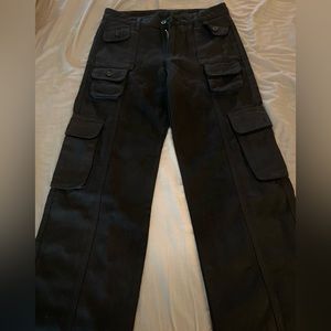 Women’s black, wide leg cargo pants